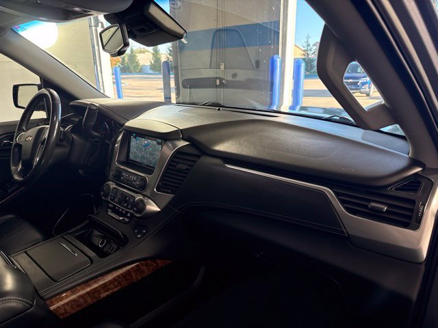 Used 2018 Chevrolet Tahoe Premier AWD/4WD image 39