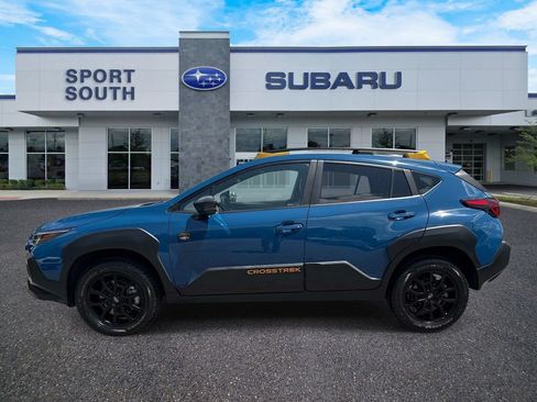 Used 2024 Subaru Crosstrek 2.5i Wilderness w/ Crosstrek Mirror Package AWD/4WD image 6