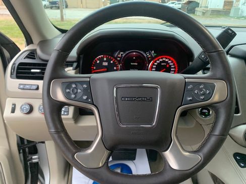 Used 2016 GMC Yukon XL Denali w/ Open Road Package image 16