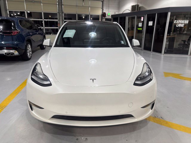 Used 2022 Tesla Model Y Long Range AWD/4WD image 3