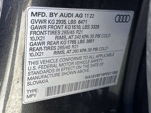 Used 2023 Audi Q8 Premium Plus w/ Premium Plus Package AWD/4WD image 39