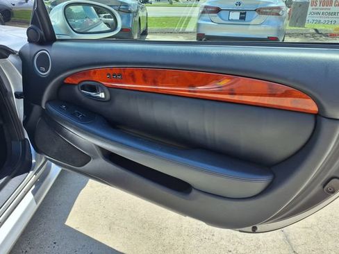 Used 2008 Lexus SC 430 Convertible RWD image 18