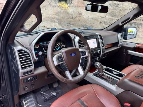 Used 2020 Ford F150 King Ranch w/ Trailer Tow Package AWD/4WD image 18