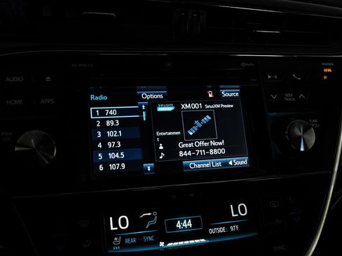 Used 2015 Toyota Avalon Limited FWD image 20