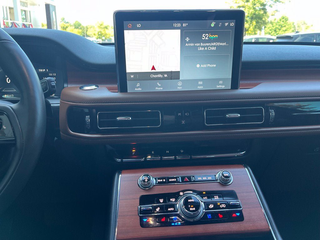 Certified 2024 Lincoln Aviator Reserve w/ Equipment Group 201A AWD/4WD image 32