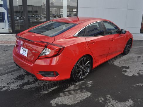 Used 2020 Honda Civic Sport image 7