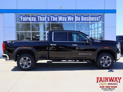 New 2025 GMC Sierra 2500 SLT w/ SLT Premium Package