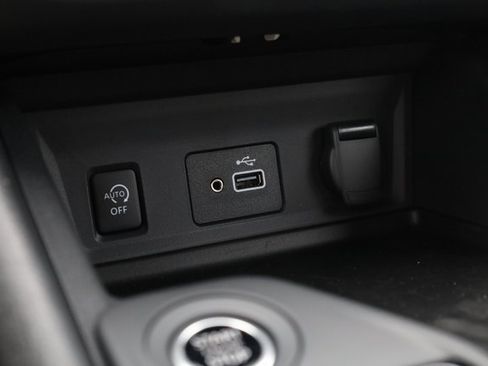 New 2025 Nissan Sentra S image 21