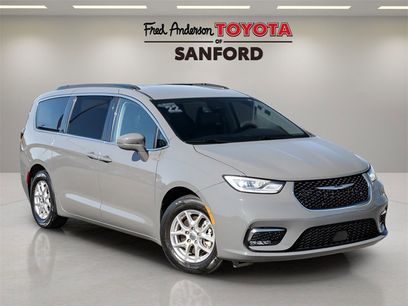 Used 2022 Chrysler Pacifica Touring-L