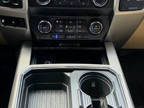 Used 2019 Ford F250 Lariat w/ Lariat Value Package AWD/4WD image 8