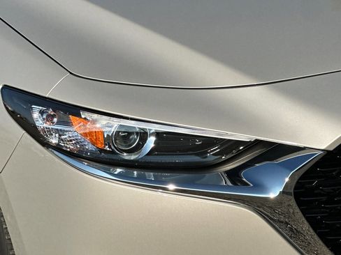 New 2026 MAZDA MAZDA3 2.5 S Sedan w/ Preferred Pkg image 29