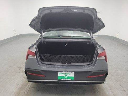 Used 2025 Hyundai Elantra Sport image 29