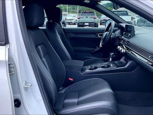 Used 2023 Honda Civic Sport image 28
