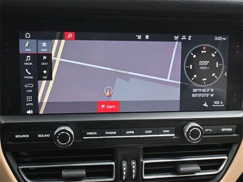 Used 2019 Porsche Macan image 38