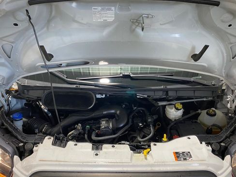 Used 2022 Ford Transit 250 Low Roof AWD image 17