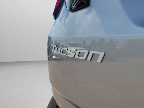 New 2026 Hyundai Tucson SE image 6