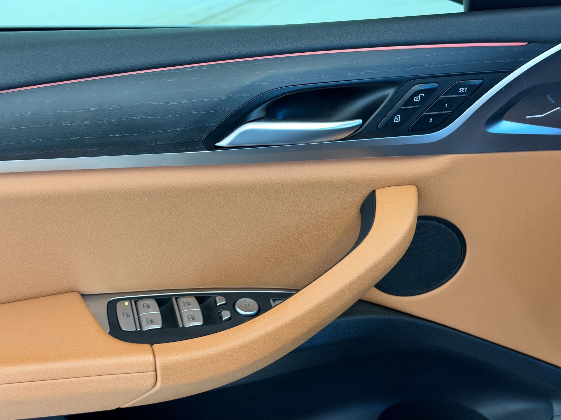 Certified 2024 BMW X3 xDrive30i w/ M Sport Package AWD/4WD image 27