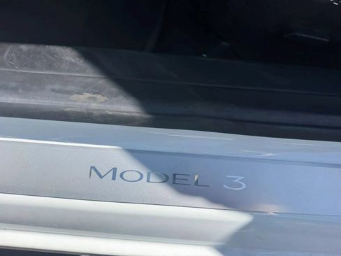 Used 2018 Tesla Model 3 Long Range AWD/4WD image 10