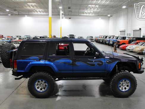 Used 1999 Jeep Cherokee Classic image 11