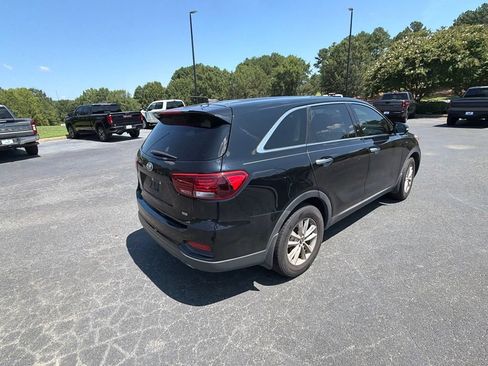 Used 2019 Kia Sorento L FWD image 3