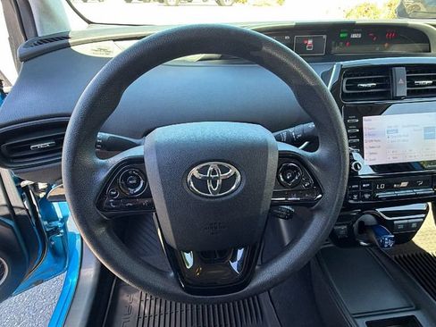 Used 2022 Toyota Prius L Eco FWD image 26