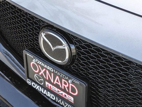 New 2026 MAZDA MAZDA3 Hatchback w/Premium Plus Pkg AWD/4WD image 9