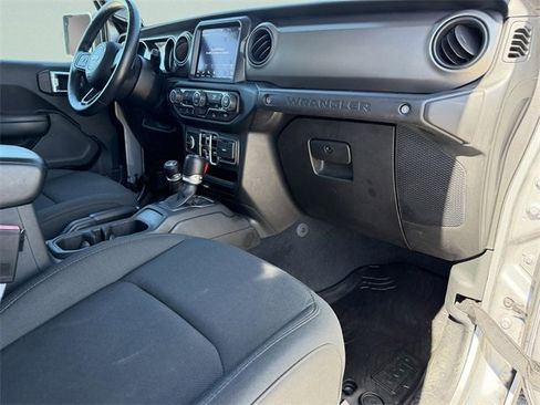 Used 2021 Jeep Wrangler Unlimited Sport image 15