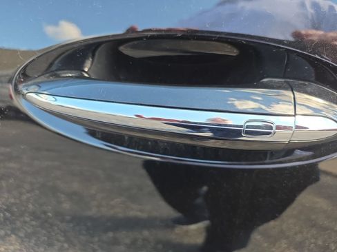Used 2025 Buick Encore GX Preferred AWD/4WD image 33