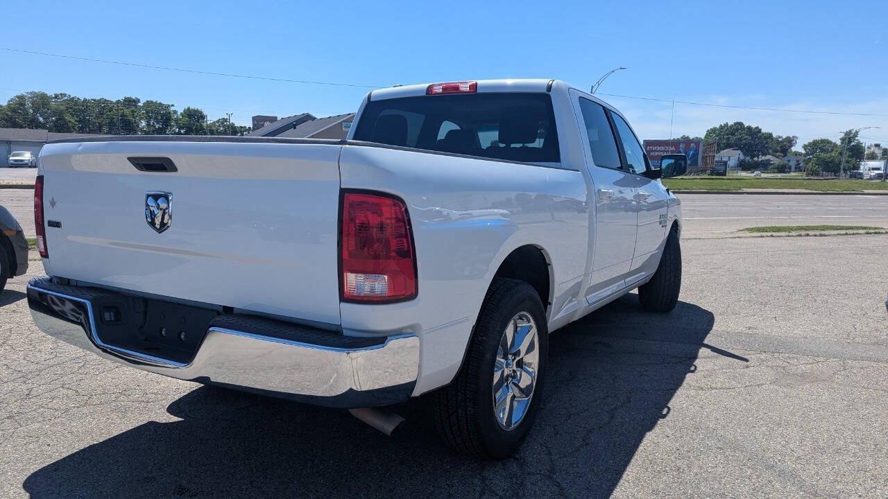 Used 2021 RAM 1500 Classic SLT RWD image 14