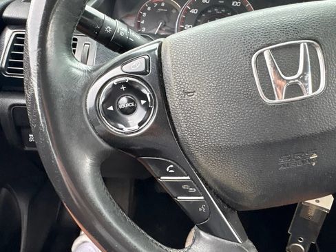 Used 2014 Honda Accord Sport image 21
