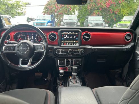Used 2021 Jeep Gladiator Rubicon AWD/4WD image 25