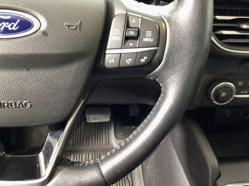 Used 2020 Ford Escape SE Sport image 22