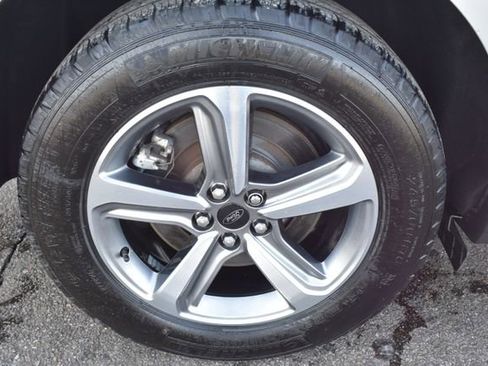 Used 2024 Ford Edge SEL w/ Convenience Package image 50