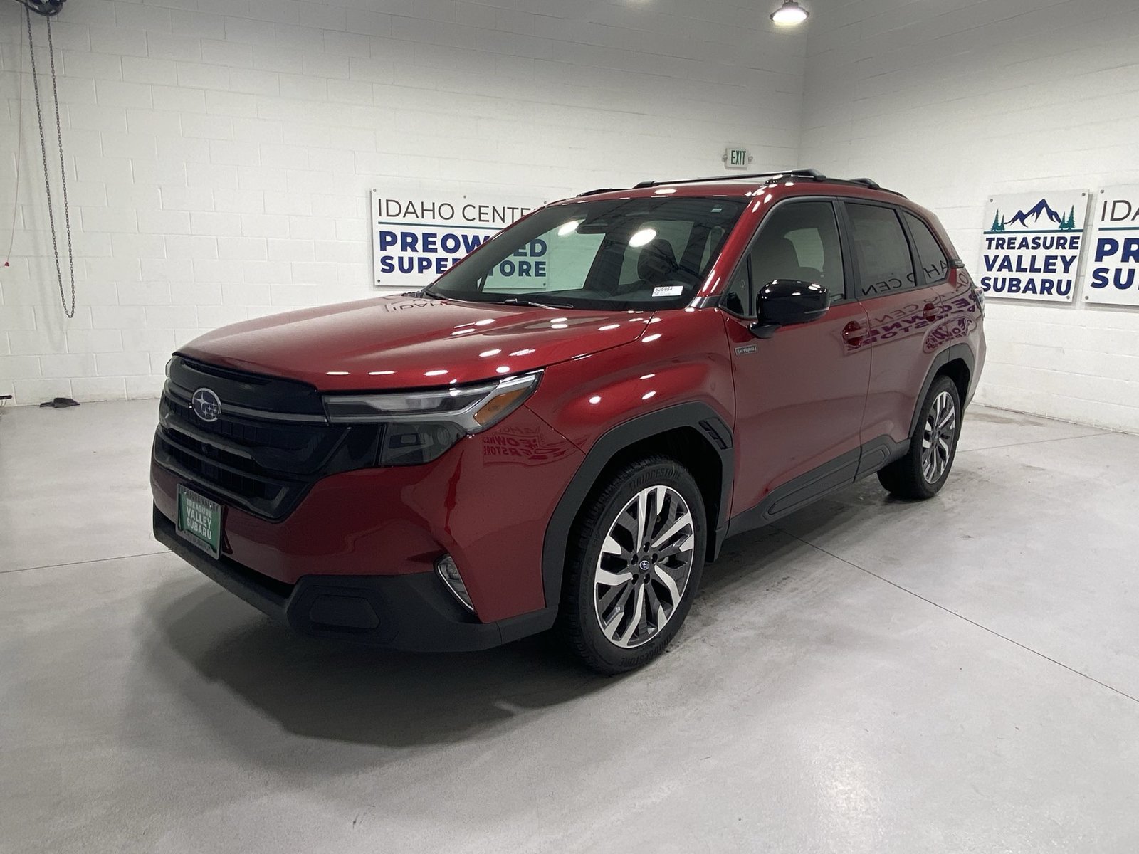 New 2026 Subaru Forester Touring AWD/4WD image 4