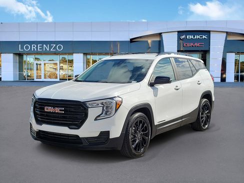 Used 2023 GMC Terrain SLE w/ Driver Convenience Package FWD image 1