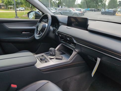 New 2026 MAZDA CX-90 3.3 Turbo w/ Preferred Package AWD/4WD image 11