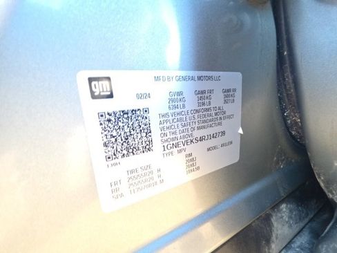 Used 2024 Chevrolet Traverse LS w/ Midnight/Sport Edition image 8