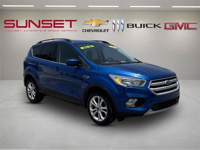 Used 2018 Ford Escape SE w/ SE Sync 3 Package
