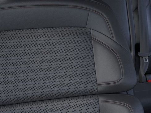 New 2026 Lincoln Nautilus Reserve image 16