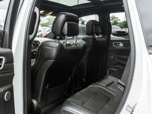 Used 2020 Jeep Grand Cherokee SRT w/ Trailer Tow Group IV AWD/4WD image 30