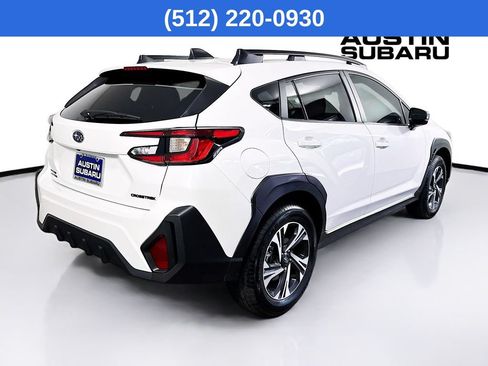 Used 2026 Subaru Crosstrek 2.5i Premium AWD/4WD image 8