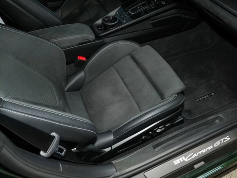 Used 2026 Porsche 911 Carrera GTS RWD image 18
