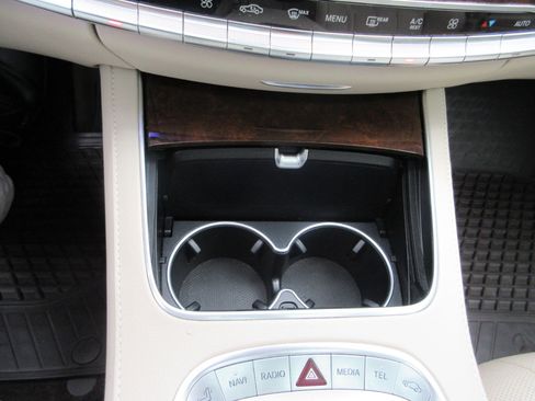 Used 2017 Mercedes-Benz S 550 Sedan image 55