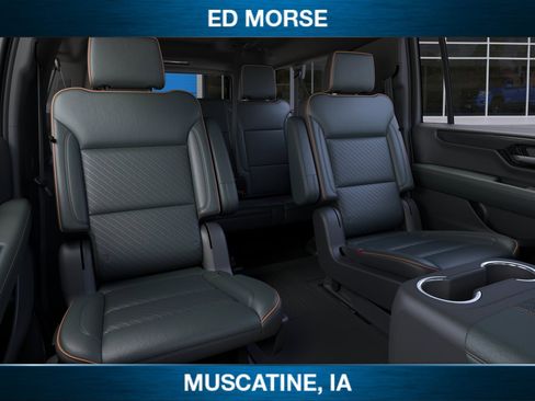 New 2026 GMC Yukon XL AT4 w/ AT4 Premium Plus Package AWD/4WD image 17