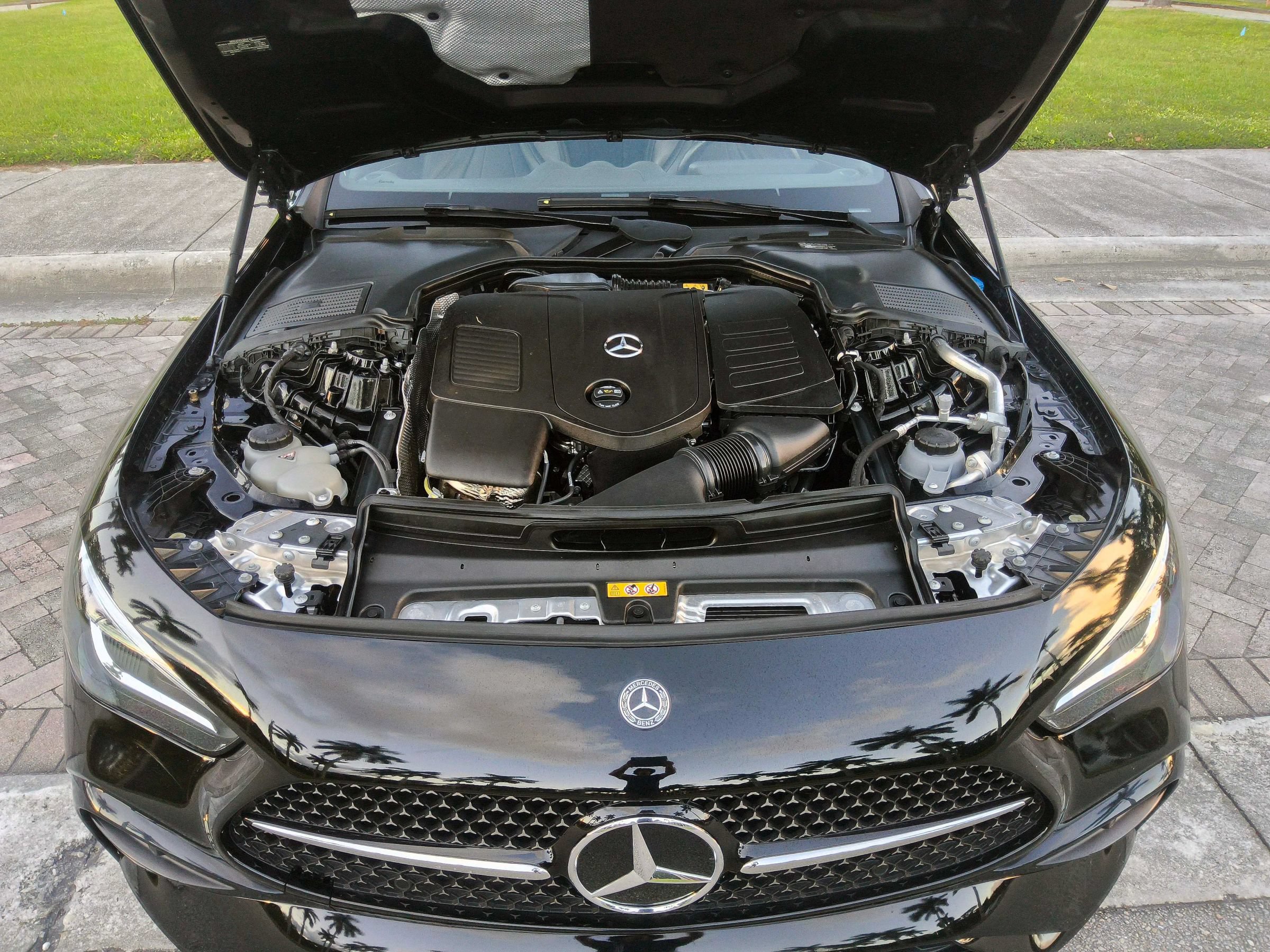 Used 2025 Mercedes-Benz CLE 300 4MATIC Cabriolet image 48