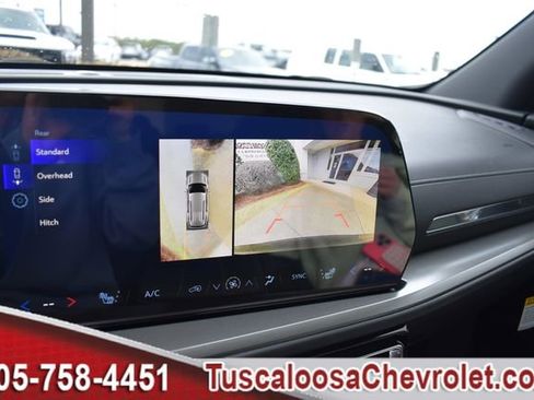 New 2025 Chevrolet Traverse LT w/ Driver Confidence Package image 29