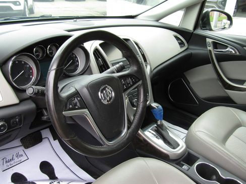 Used 2013 Buick Verano image 10