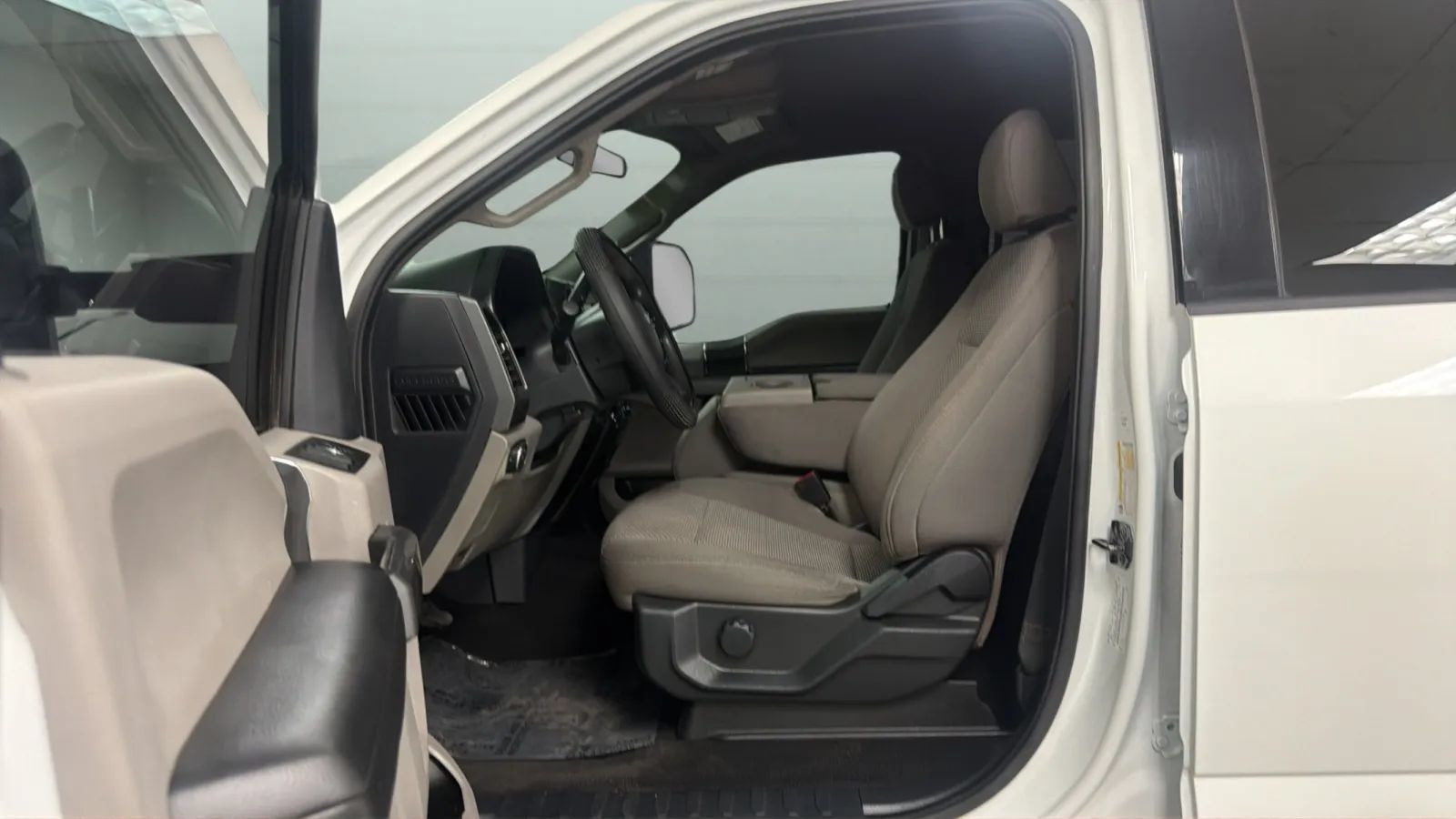Used 2022 Ford F250 XLT AWD/4WD image 20