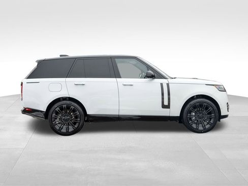 New 2026 Land Rover Range Rover SE image 8
