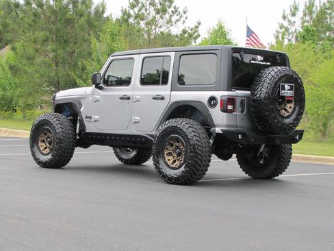 Used 2018 Jeep Wrangler Unlimited Sport S AWD/4WD image 8